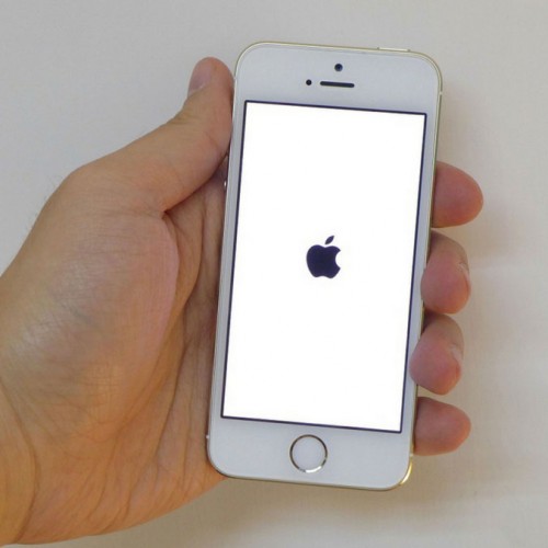 『iPhone手機』白蘋果未必意味著資料全失！